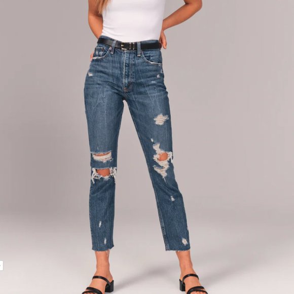 NWT Abercrombie High Rise Mom Jean size 27/4 - Picture 3 of 12